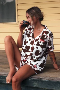 Evadale Womens Short Pyjama Set - White / Chocolate