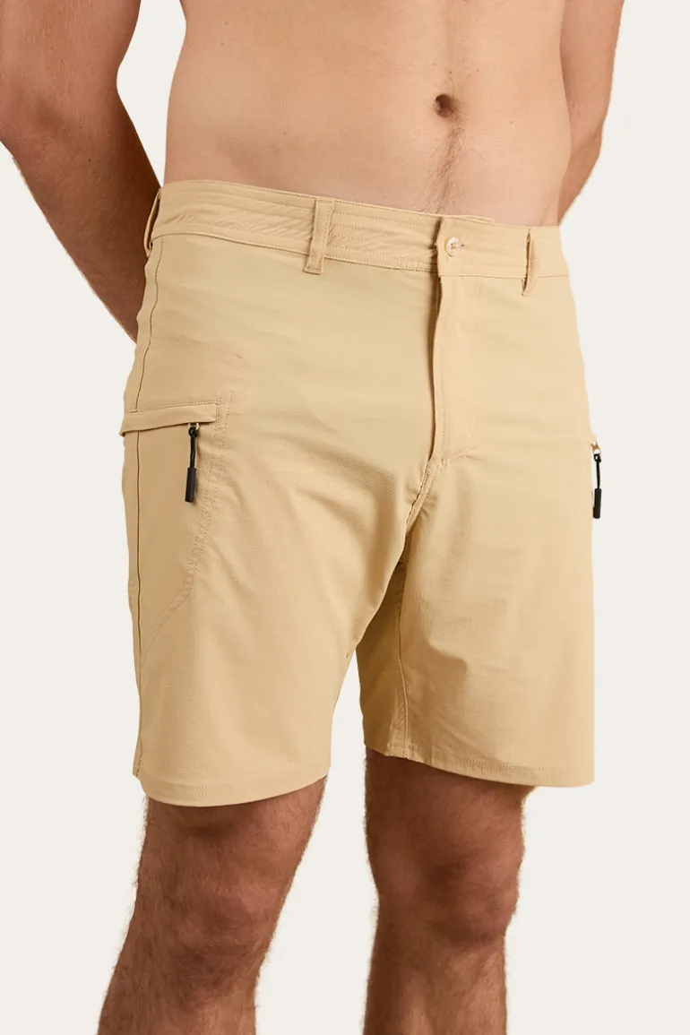 Hillston Mens Hybrid Short - Dark Sand