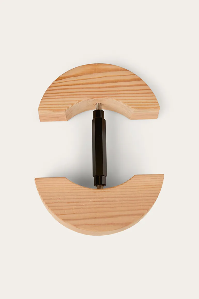 RW Hat Stretcher - Natural