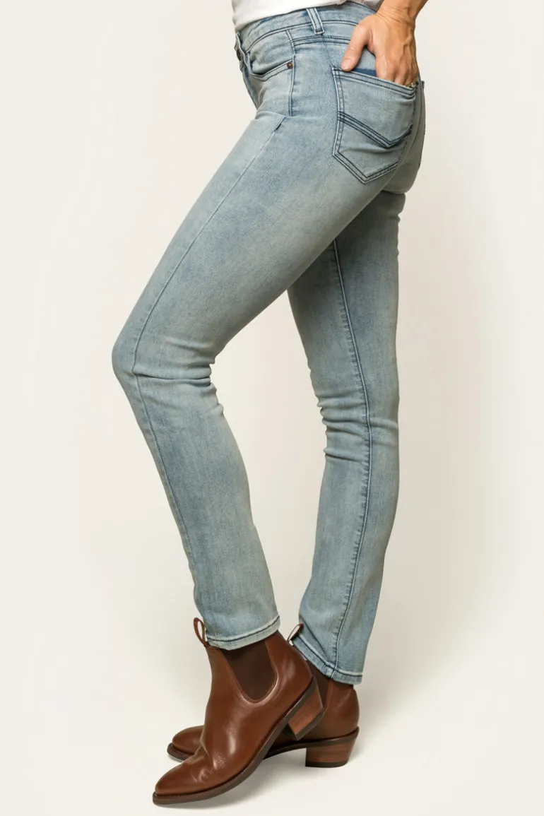 Victoria Womens Mid-Rise Straight-Leg Jeans - Light Blue