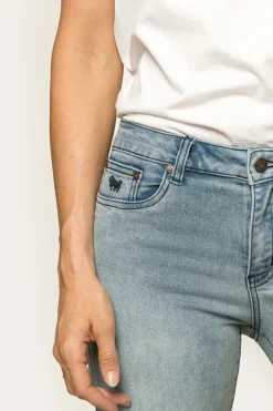 Victoria Womens Mid-Rise Straight-Leg Jeans - Light Blue