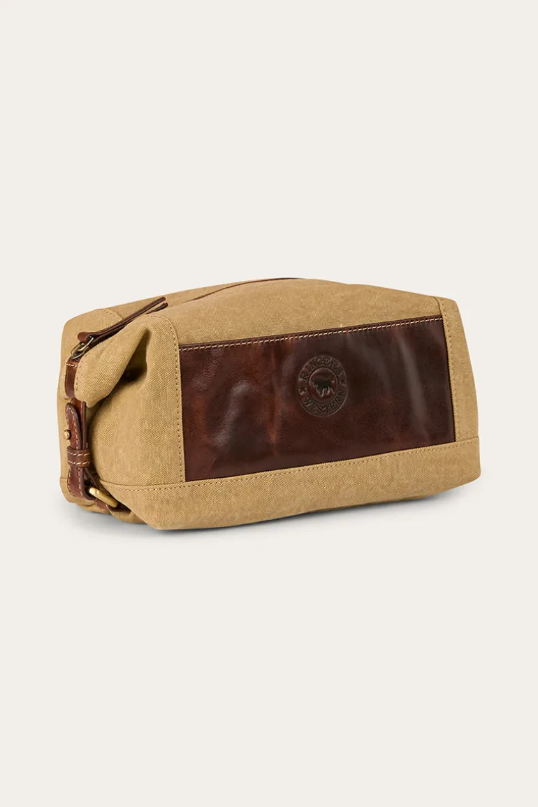Waxicanvas Toiletry Bag - Cognac